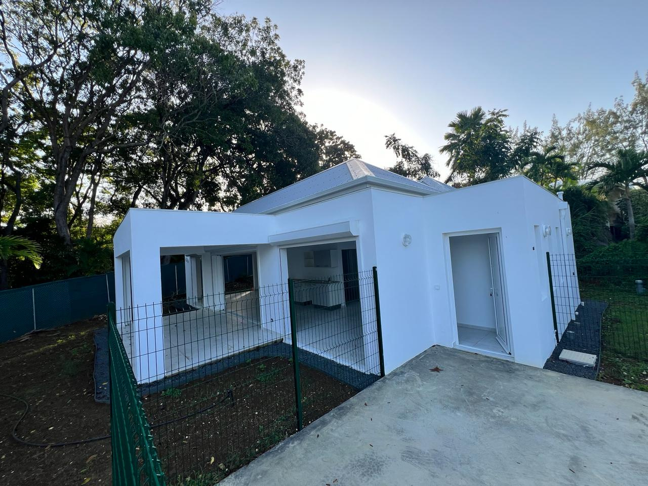 Appartement à louer à Baie mahault, 100 m², 4 pièces – photo 3 sur 6