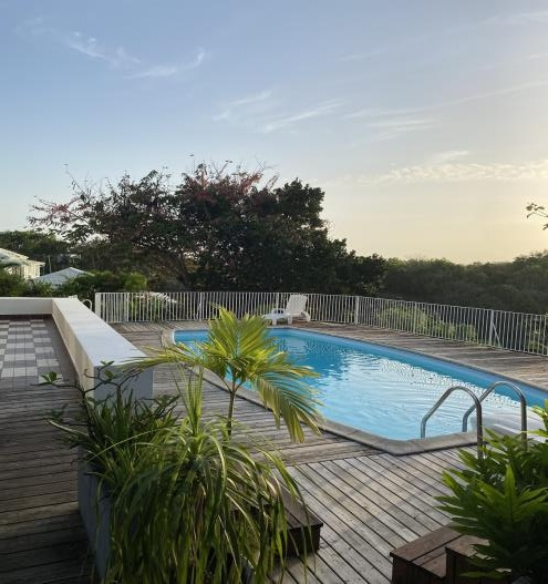 Appartement à vendre à Les abymes, 147,69 m², 7 pièces – photo 1 sur 10